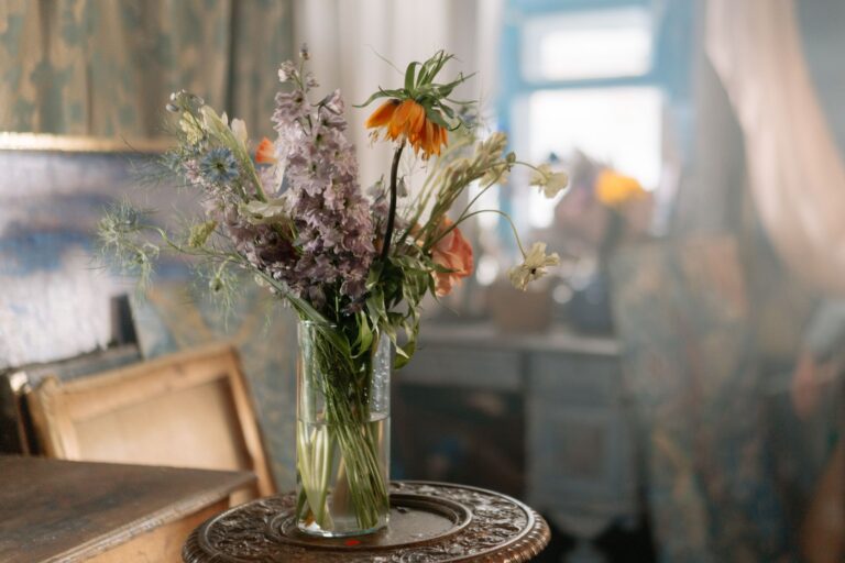 The Color a Bouquet Goes Through Before You Toss It - flowers & plants