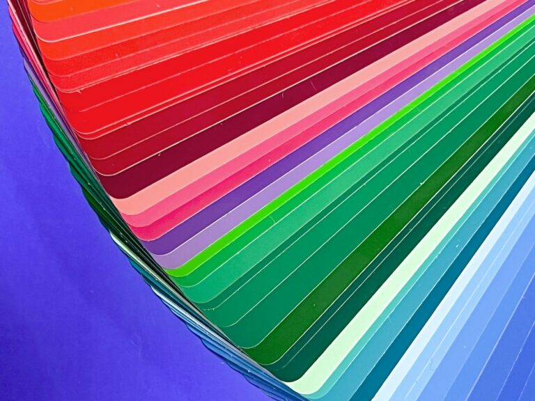 Why I Stopped Trusting Color Quizzes - finding your palette