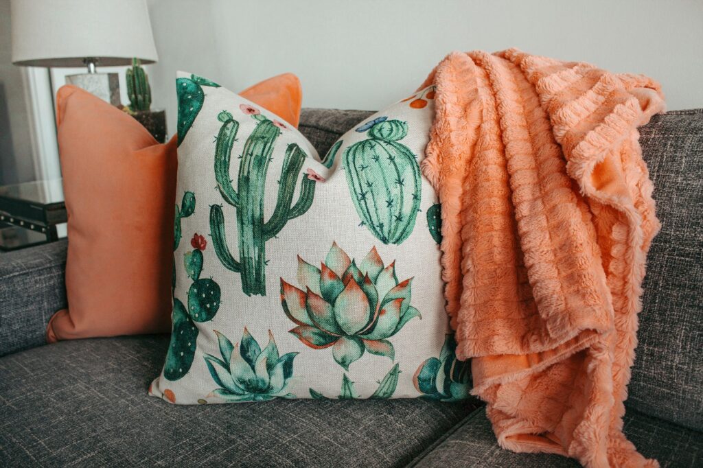 The Blanket Color That Makes My Couch Feel Like A Different Room - color & feeling