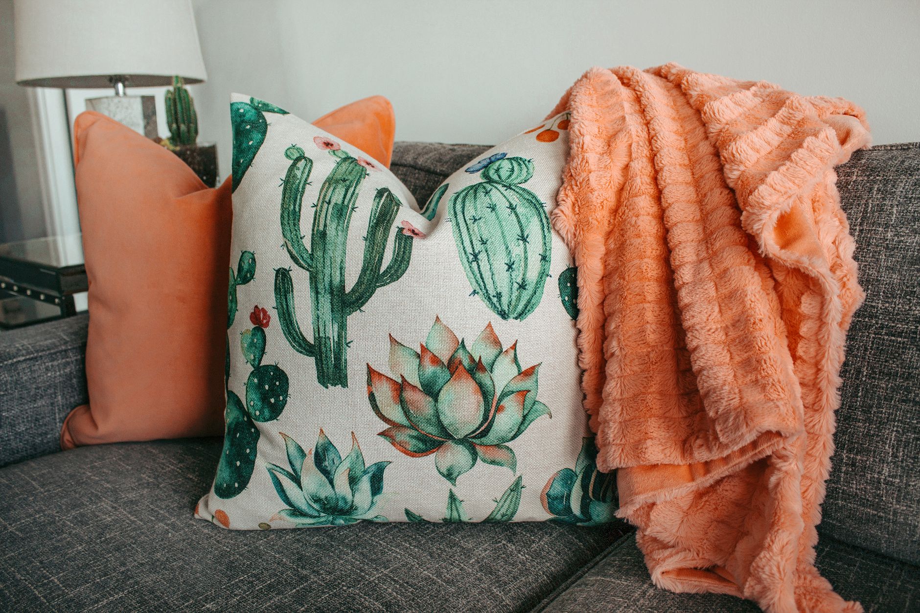 The Blanket Color That Makes My Couch Feel Like A Different Room - color & feeling